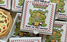 12 Mini Party Turtles Pizza Sugar Cookies With Boxes • Ninja within Printable Ninja Turtle Pizza Box Label Free