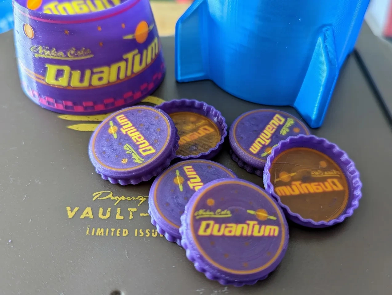 Nuka-Cola Quantum Bottle (From Fallout) Autorstwa Blecheimer with regard to Nuka Cola Quantum Printable Label